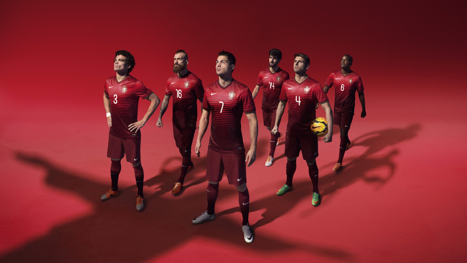 开云综合服务-国旗足球挑战赛,弘扬爱国精神,足球场国旗